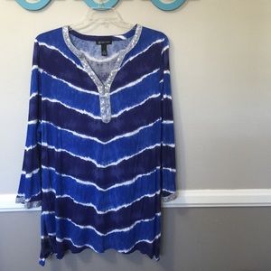INC comfy and fun tunic!