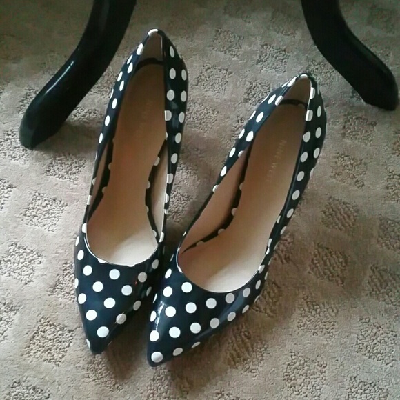 BRAND NEW!! Nine West High Heels