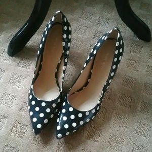 BRAND NEW!! Nine West High Heels