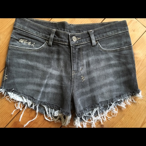 Tsubi Ksubi Distressed Gray Skinny Shorts 26/27
