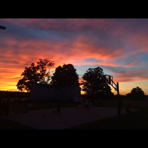 Meet your Posher, Avril