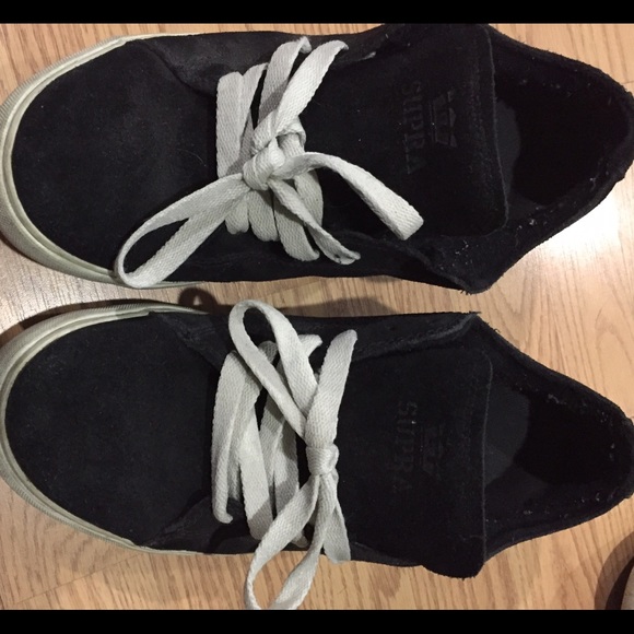 Supra skateboarding shoes - Picture 1 of 3