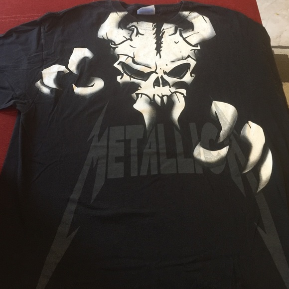 Metallica shirt from The Big 4 - Picture 1 of 2