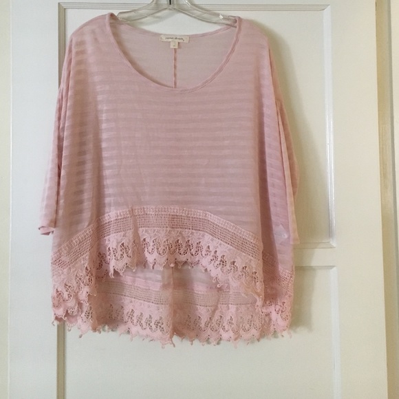 High low half sleeve shirt