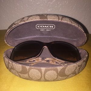 Coach sun glasses