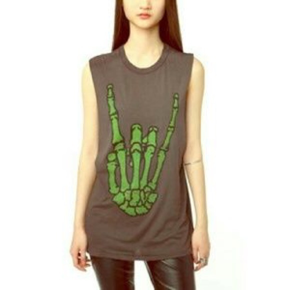 UNIF Skeleton Hand Muscle Tee Size S