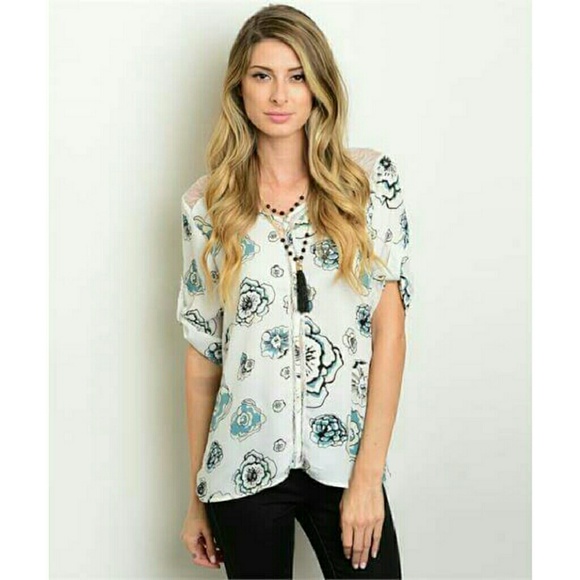 3/4 Floral lace detail blouse top XS NWT - Picture 2 of 3