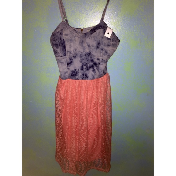 NWT Zumiez Summer dress