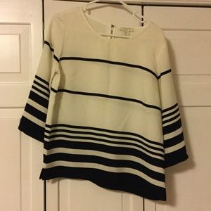 White and navy striped top. Size M.