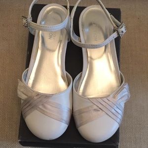 Kenneth Cole High heel dress shoes!