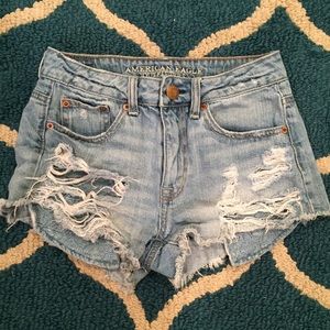 American Eagle festival high rise shorts