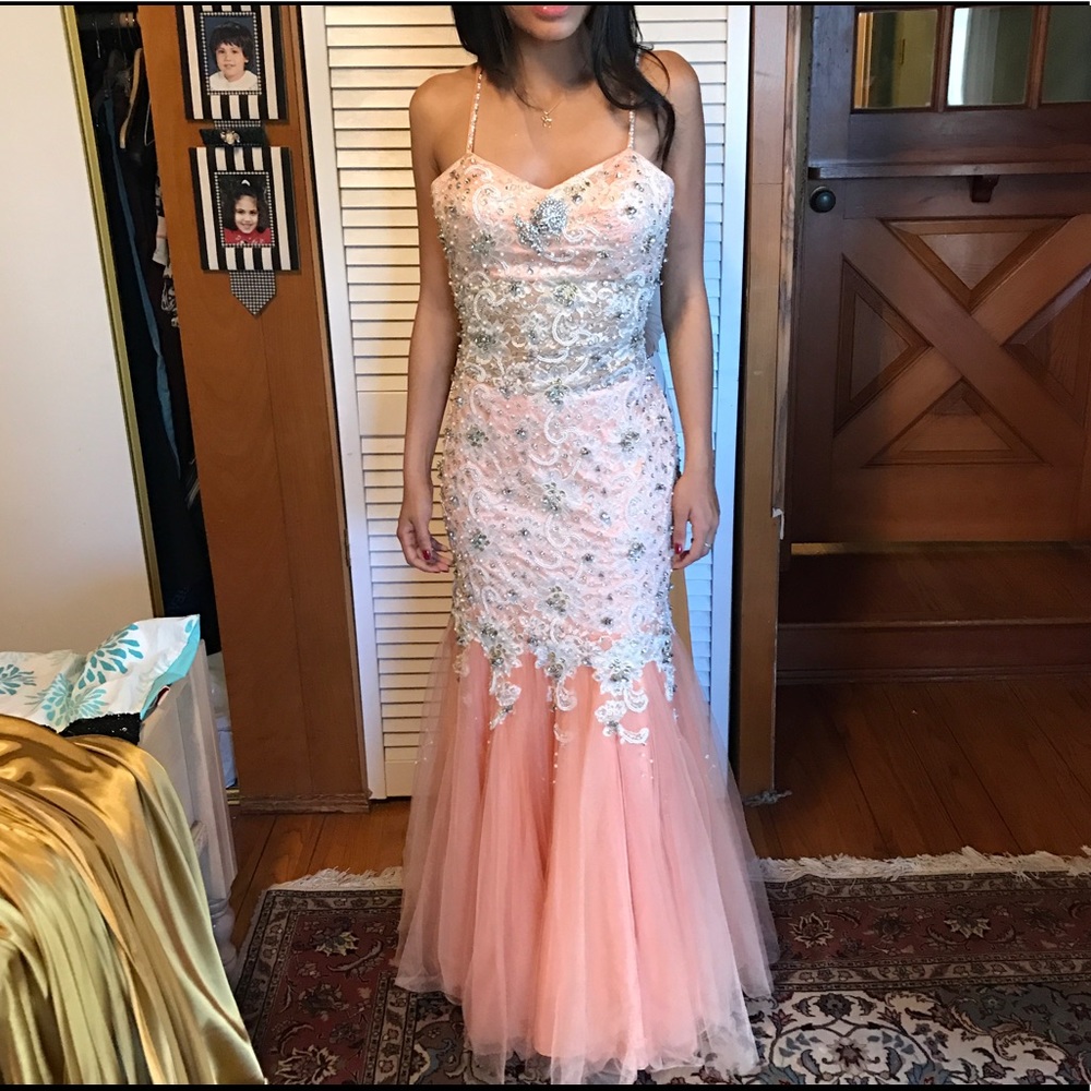Gorgeous peach mermaid dress white lace and beads