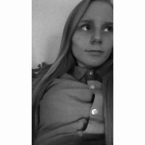 Meet your Posher, Vivian