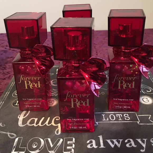 Forever Red Fine Fragrance Mist