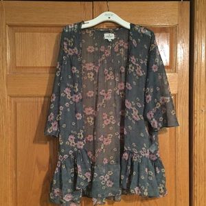 AE Kimono NWOT