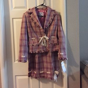 SUPER CUTE Pamela McCoy suit