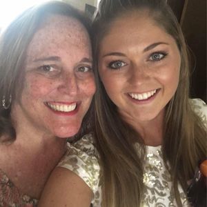 Meet your Posher, Dara