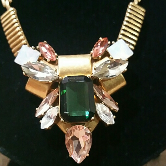 Beautiful J.CREW fashion Necklace