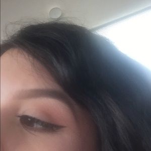 Meet your Posher, Priscilla