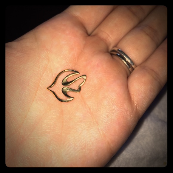 💝NEW listing! 14k gold dove