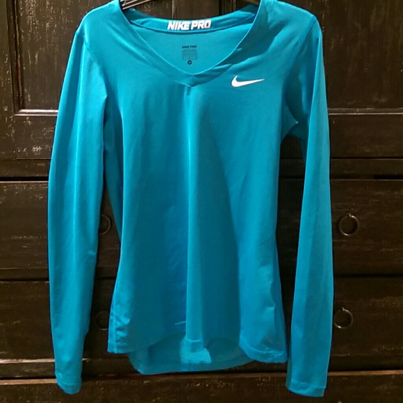 Nike Women's Pro Core Long Sleeve Shirt