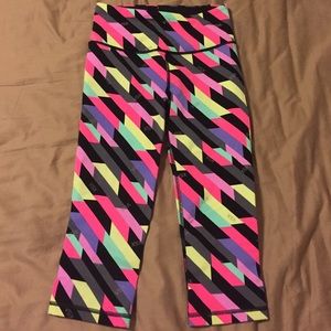 NWOT VSX workout crop pants