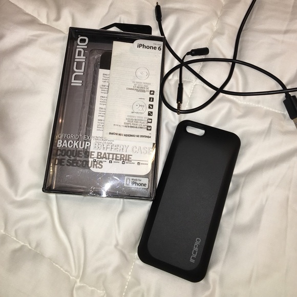 Incipio Accessories - iPhone 6 incipio charging case