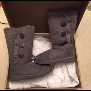 Gray UGGs with Buttons.