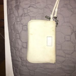 Authentic coach clutch