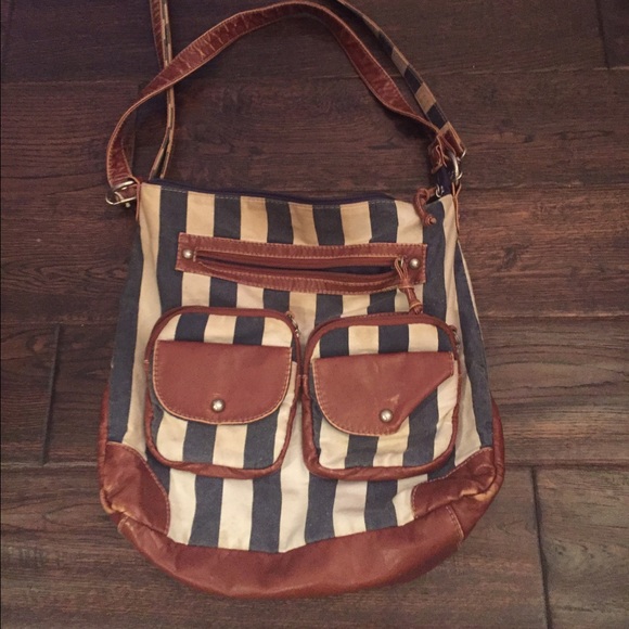 Maurice's purse