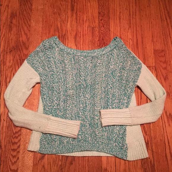 American eagle sweater
