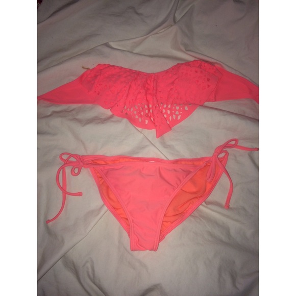 Pink bikini set, good condition
