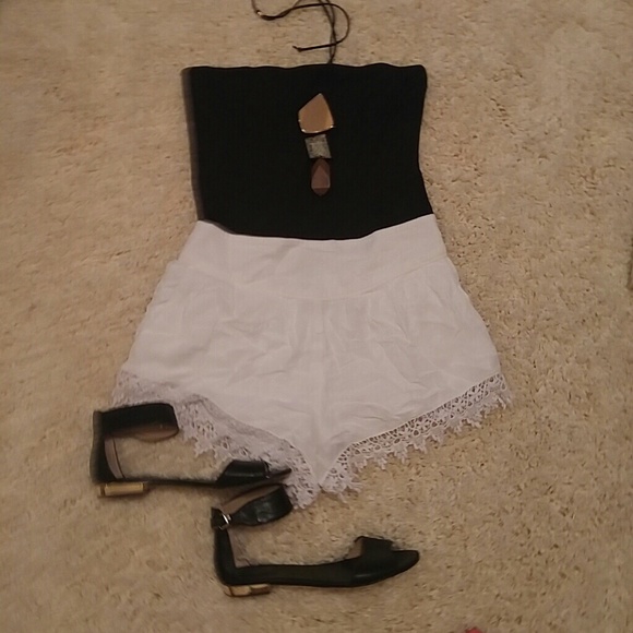 Bundle! White shorts & black shirt