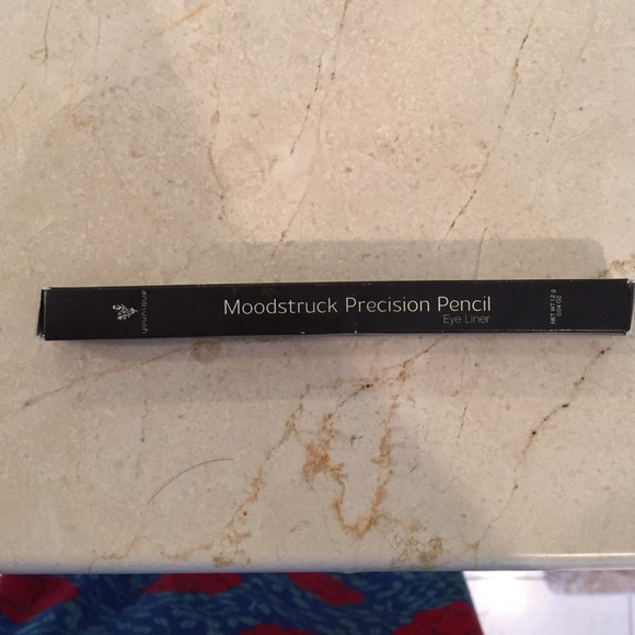 Younique eye pencil