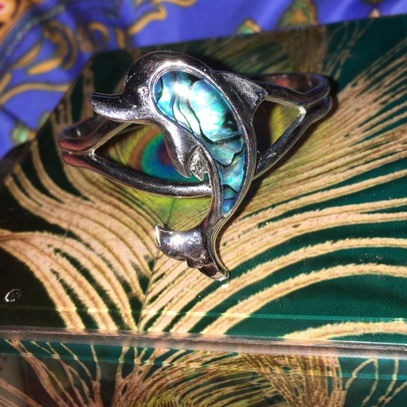 Dolphin sterling silver abalone bracelet😍