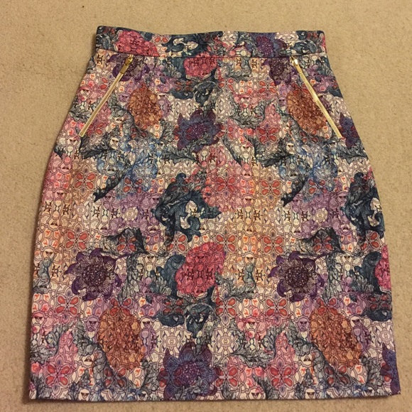 H&M Mini Floral Pencil Skirt with Gold Trim