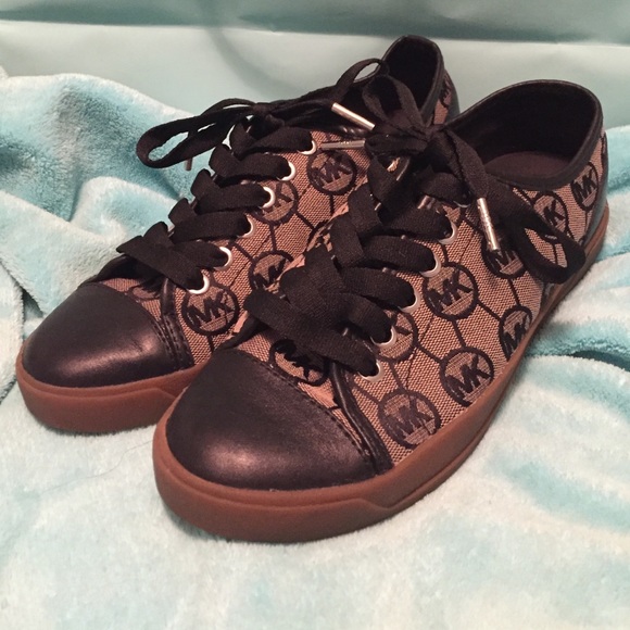 Michael Kors Sneakers