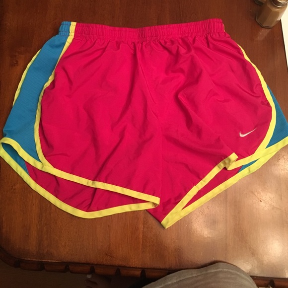 Running shorts - Picture 1 of 2