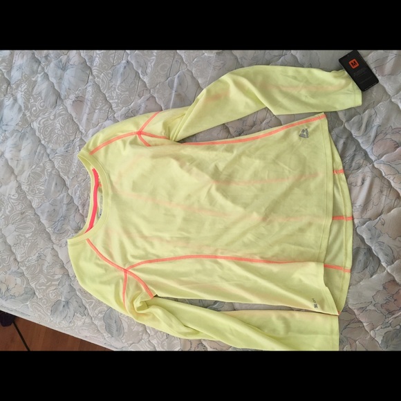 Rbx athletic shirt.