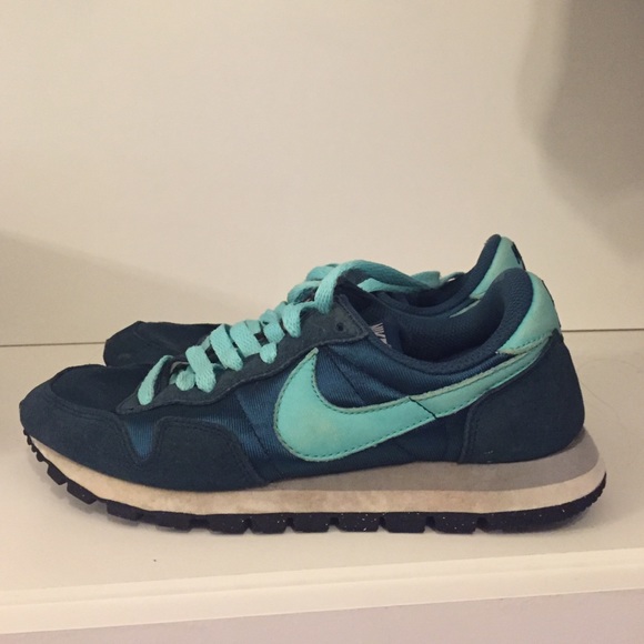 Nike ID Air sneakers