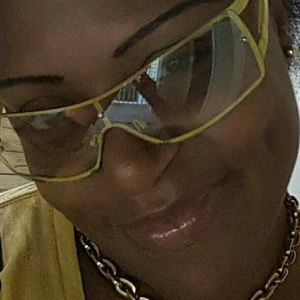 Meet your Posher, Tonnelle