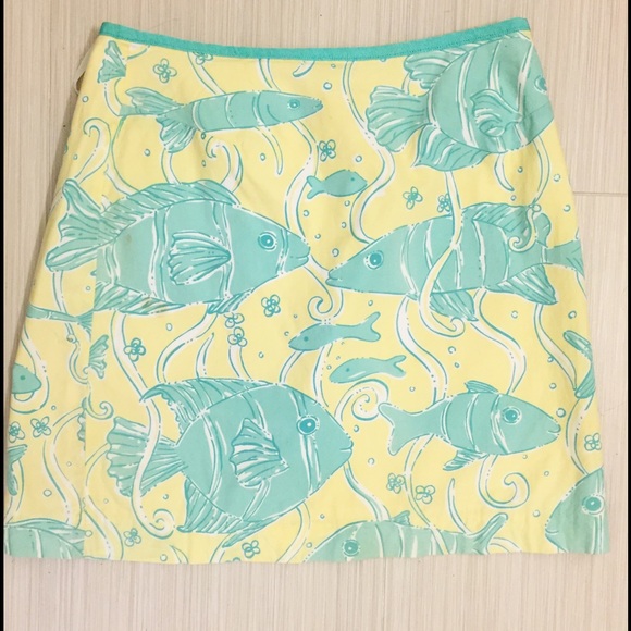 Lilly Pultizer size 2 pencil fish skirt