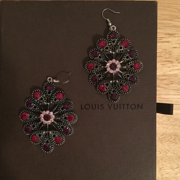 NWOT Multi-Color Earrings