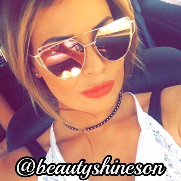 βSOLDβ Flat Mirror Lens Metal Frame Sunnies - Picture 3 of 4