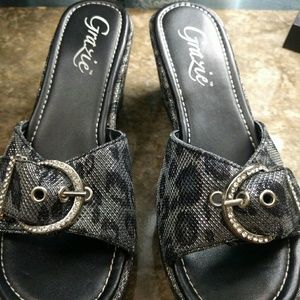 Grazie Women's Wedge Sandal