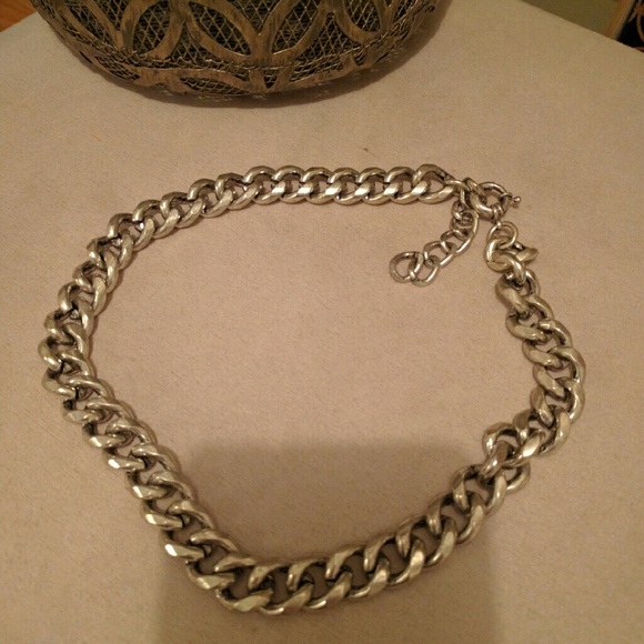 Zara chunky gunmetal silver chain necklace