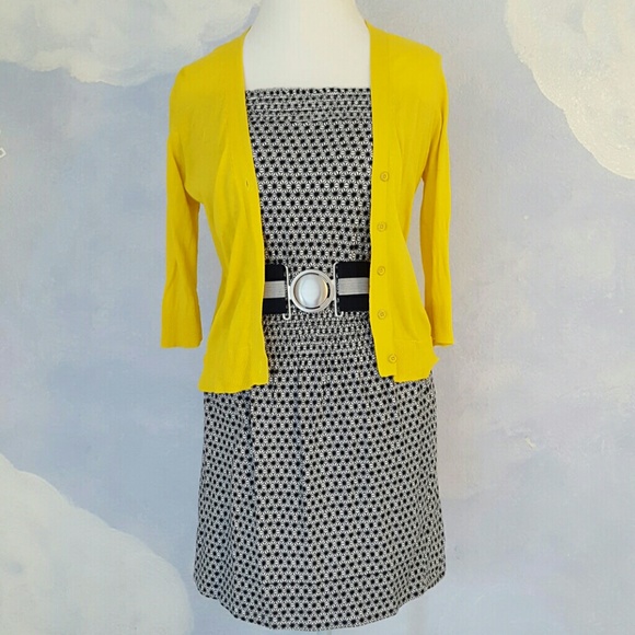 Gap Dresses & Skirts - Adorable Yellow Sweater and Maroon Flats