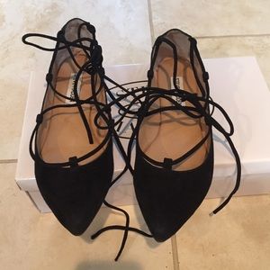 Steve Madden pointy toe lace up flats