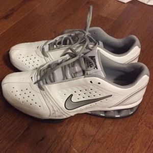 Men's Nike Reax size 9.5