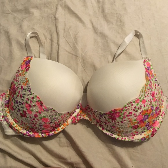 Victoria's Secret Dream Angels Plunge Bra